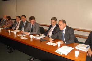 2011 - Reunião da bancada mineira com prefeitos de MG